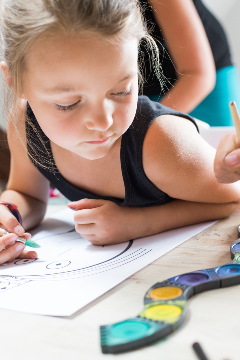 prožitková výtvarná výchova tvoření pro děti lektoři učitelé pedagogové neotřelé výtvarné techniky s radkou rubešovou online kurz