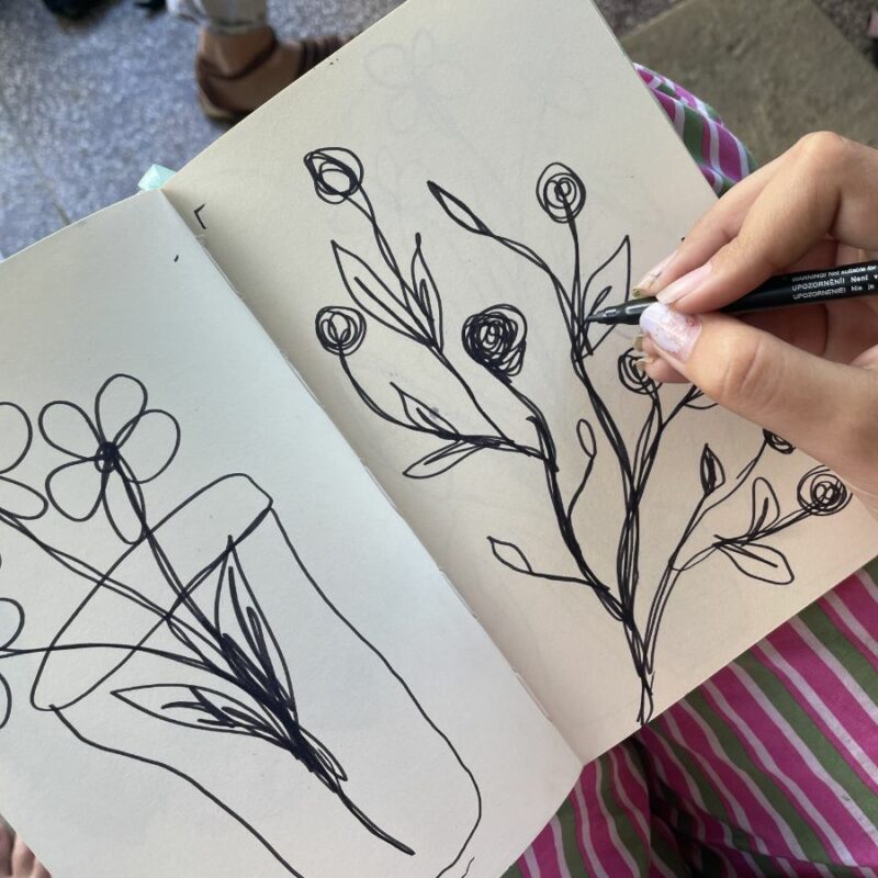 letní arte do kabelky srpen květiny